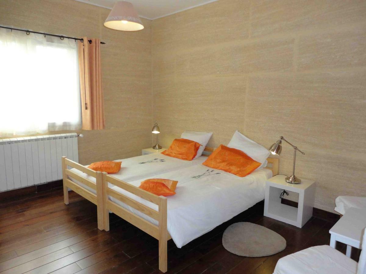 Villa La Charmeuse Fleurie Collias Екстериор снимка
